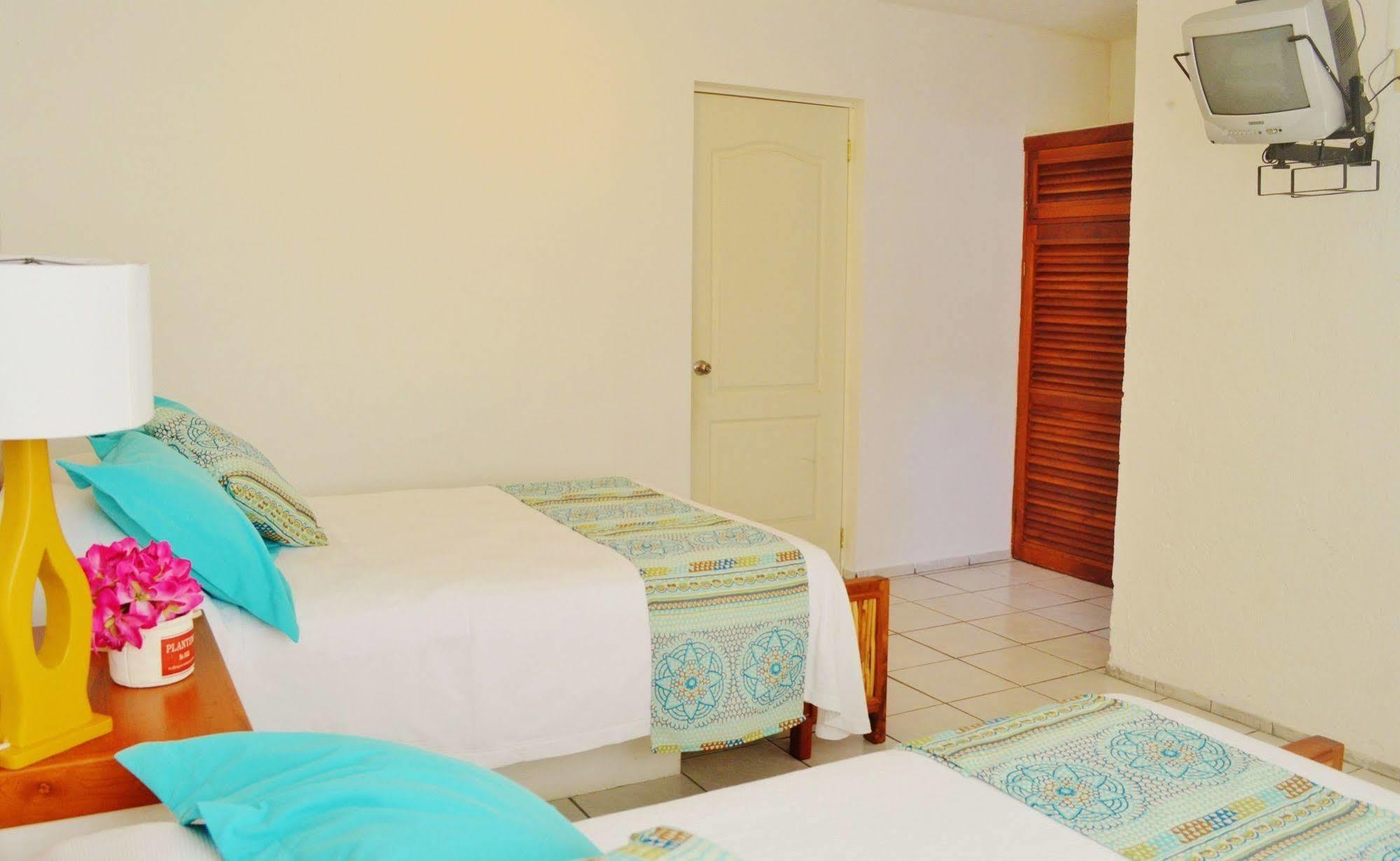 Hotel Eden Puerto Morelos Ngoại thất bức ảnh